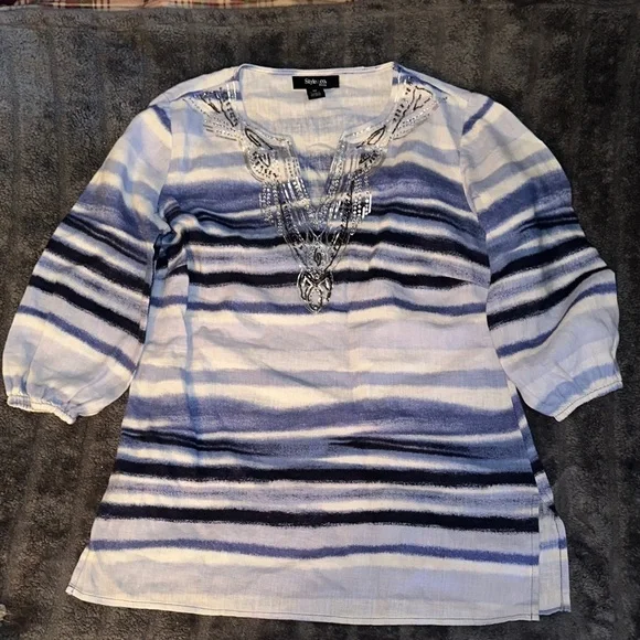 Style & Co. Navy and White Tunic Top - Picture 1 of 4